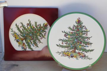 catalog photo of vintage Spode Christmas tree pattern cork backed trivets or hot mats