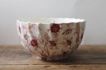 catalog photo of vintage Spode rosebud chintz china bowl, roses floral print pattern English cottage style 