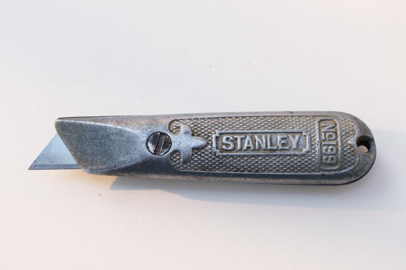 photo of vintage Stanley No 199 utility knife with fleur de lis handle #1