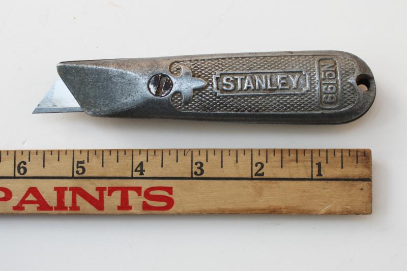 photo of vintage Stanley No 199 utility knife with fleur de lis handle #3