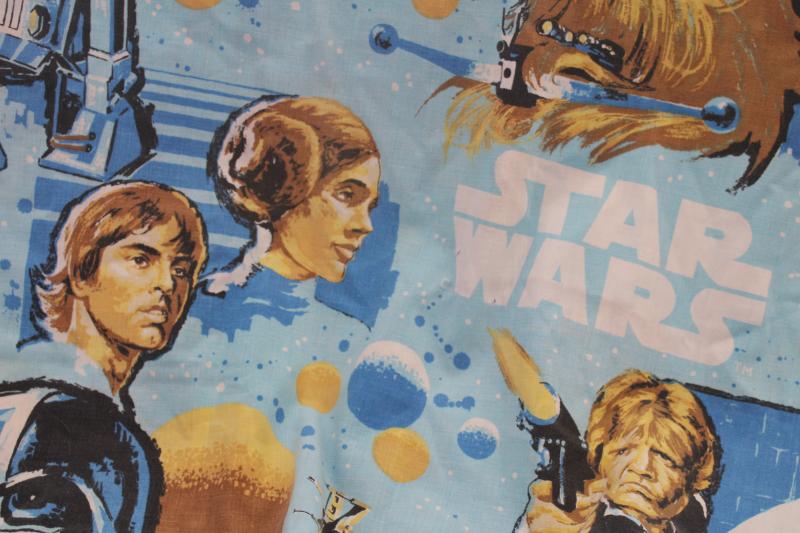 photo of vintage Star Wars & The Empire Strikes Back character print fabric bed sheets #9