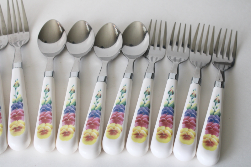 photo of vintage Summer Blush pansies flatware set for 4, plastic handle stainless 20 pieces Corelle Coordinates  #3