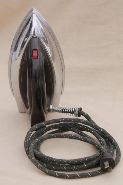 photo of vintage Sunbeam Ironmaster electric iron, art deco bakelite handle, original cloth cord #7
