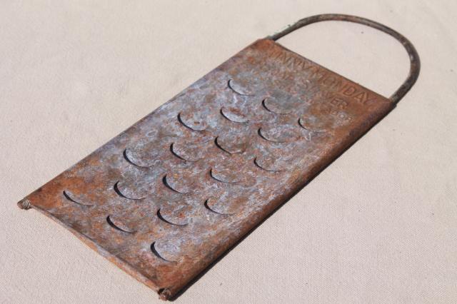 photo of vintage Sunny Monday wash day laundry soap shaver grater, primitive old kitchen tool #5