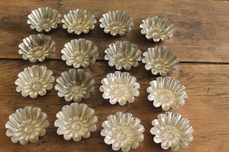 photo of vintage Swedish sandbakkel cookie molds, tiny fluted tart pans, baking tins #11