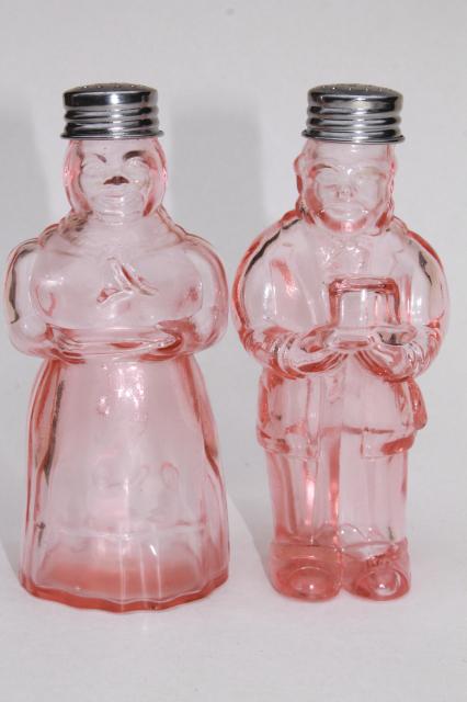 photo of vintage Taiwan reproduction pink depression glass range set S&P shakers, Aunt Jemima pair #2