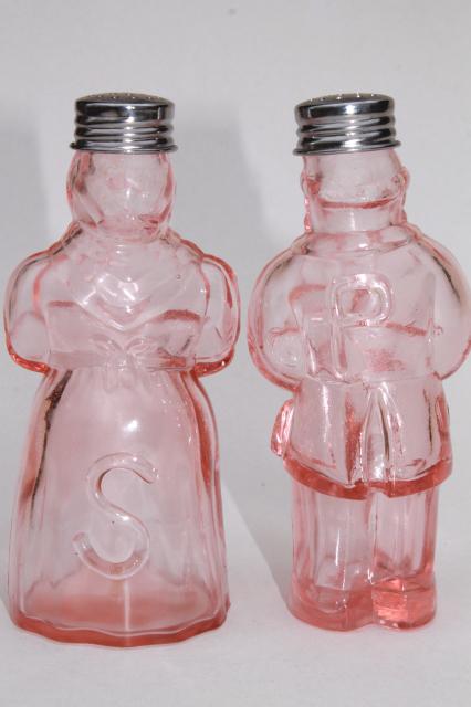 photo of vintage Taiwan reproduction pink depression glass range set S&P shakers, Aunt Jemima pair #4