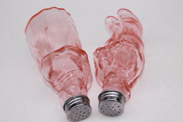 photo of vintage Taiwan reproduction pink depression glass range set S&P shakers, Aunt Jemima pair #6