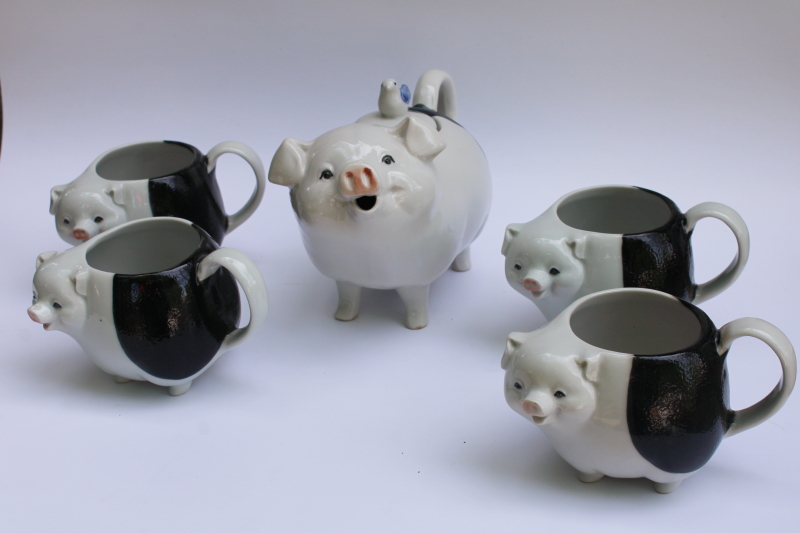 photo of vintage Takahashi Japan hand painted ceramic mama pig & piglets teapot w/ four mugs black & white pigs #4