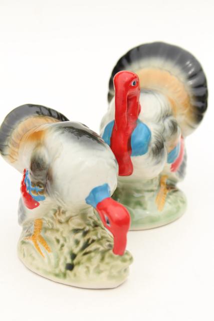 photo of vintage Thanksgiving turkey S&P shakers, hand painted Japan ceramic salt and pepper #1