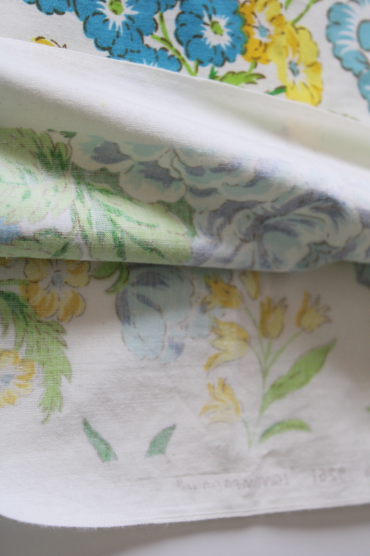 photo of vintage Thomas Strahan print cotton fabric, Longmeadow floral cottagecore decor fabric #4