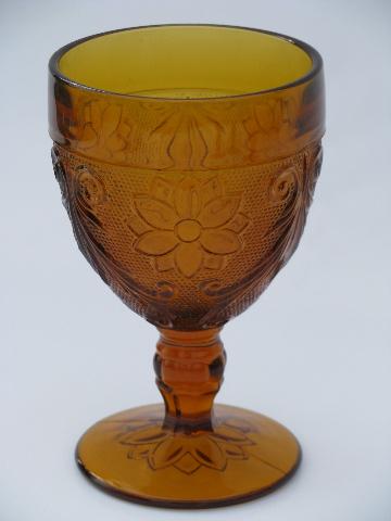 photo of vintage Tiara Indiana glass amber sandwich daisy pattern water glasses #2
