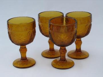 catalog photo of vintage Tiara Indiana glass amber sandwich daisy pattern wine glasses