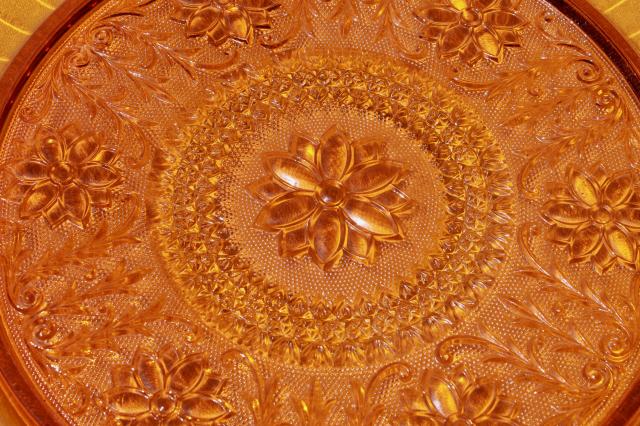 photo of vintage Tiara amber glass torte cake plate, sandwich daisy pattern pressed glass #6