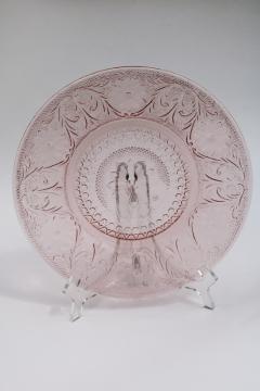 catalog photo of vintage Tiara sandwich pattern pressed glass in pink, large dinner plate