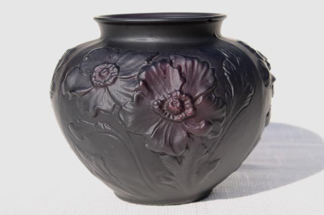photo of vintage Tiffin black amethyst art glass vase, frosted satin puffy glass poppies floral #1