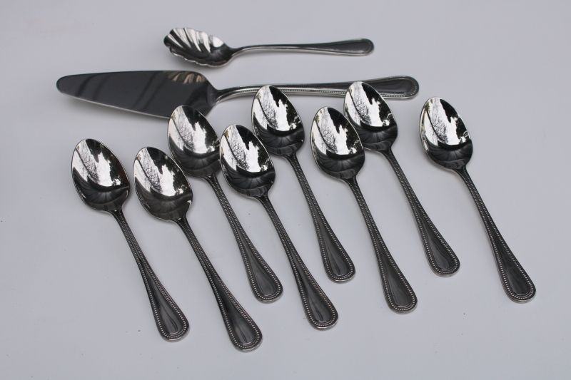 photo of vintage Towle beaded edge stainless flatware, antique pattern teaspoons & cake server #1