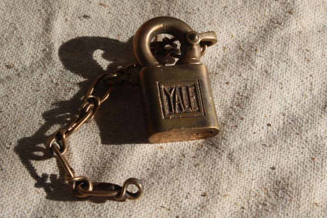 photo of vintage US Navy padlock with chain / no key, USN Yale lock bronze red brass #2