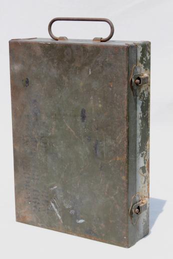 photo of vintage US military document box, army green drab metal dispatch box for file papers #4