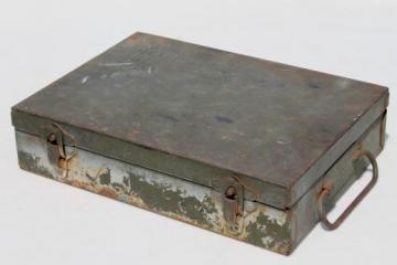 catalog photo of vintage US military document box, army green drab metal dispatch box for file papers