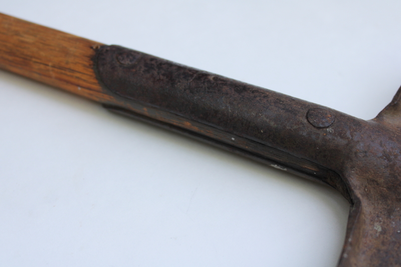 photo of vintage US military trenching shovel WWI vintage M-1910 style T-handle tiny shovel entrenching tool #6