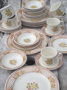 catalog photo of vintage USA Royal China Americana Tiffany pottery dinnerware set for 6