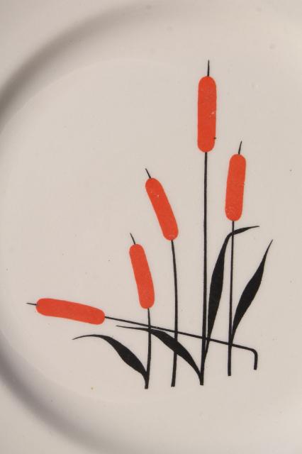 photo of vintage Universal pottery cattail pattern red cat tails, 12 bread and butter plates #4