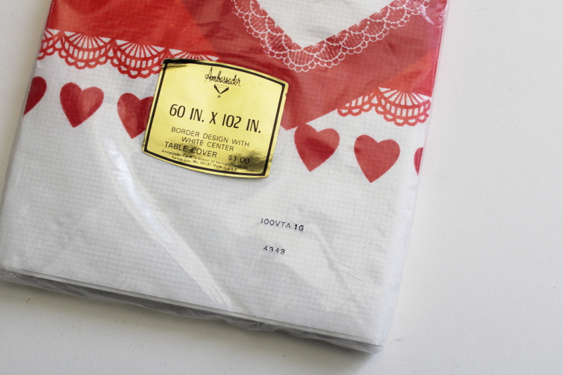 photo of vintage Valentines day paper party tablecloth w/ red hearts, sealed package #2