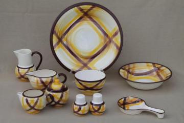 catalog photo of vintage Vernon Kilns Organdie plaid pottery serving pieces, retro 50s dinnerware