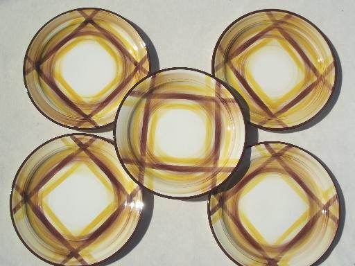 photo of vintage Vernon Kilns pottery plates, Organdie brown & yellow tartan plaid #1