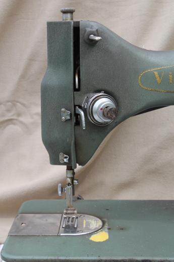 photo of vintage Viking 33-10 sewing machine, Husqverna heavy duty sewing machine Sweden #9