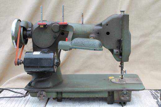 photo of vintage Viking 33-10 sewing machine, Husqverna heavy duty sewing machine Sweden #14