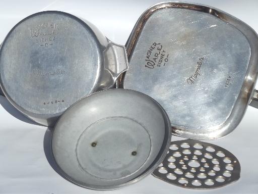 photo of vintage Wagner Ware Magnalite cast aluminum pots, pans, dutch oven, griddle  #7