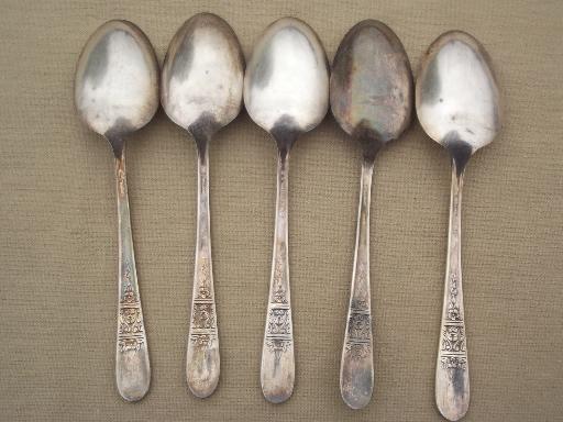 photo of vintage Wallace silver plate flatware, Sweetheart / Hollywood pattern #12