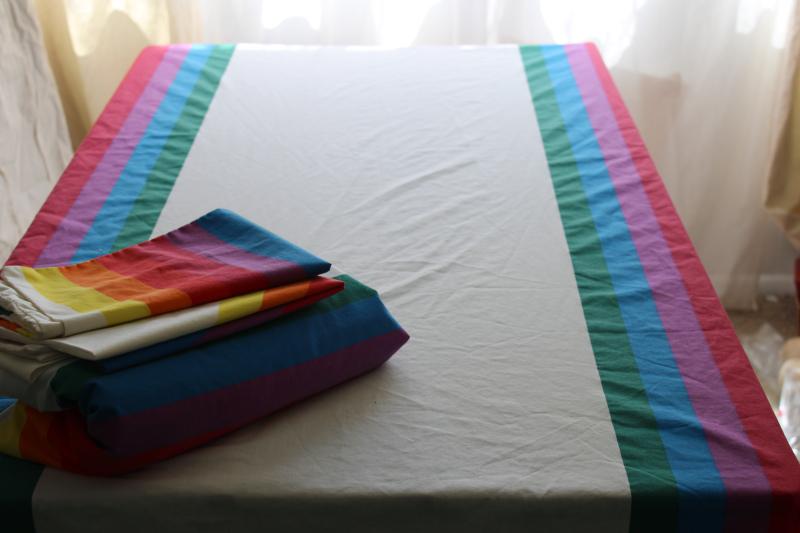 photo of vintage Wamsutta rainbow cotton/poly double bed sheets & pillowcases, retro pride #6