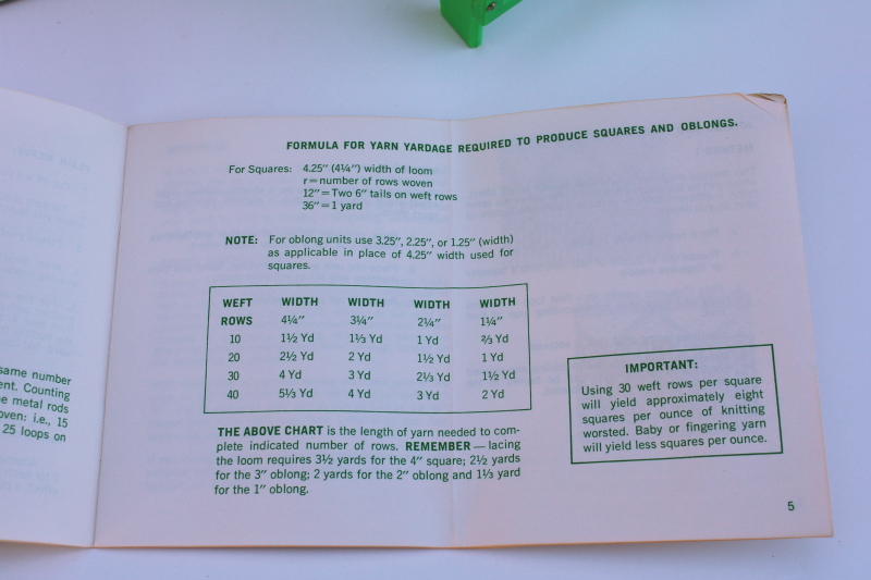 photo of vintage Weave Easy mini weaving loom w/ instructions to make weave it squares & projects #4