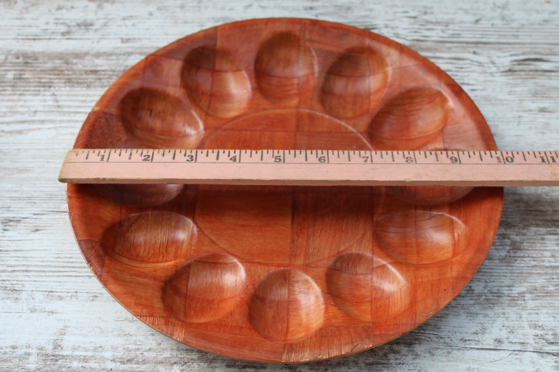 photo of vintage Weavewood type round serving tray, woven wood deviled egg plate, retro kitchen or picnic ware  #4
