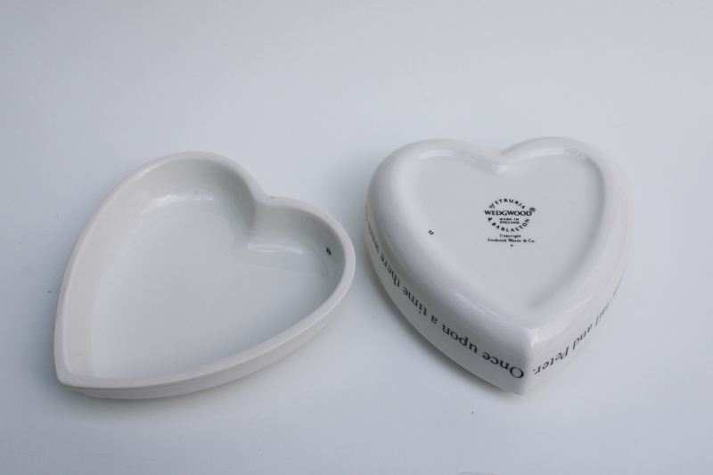 photo of vintage Wedgwood Beatrix Potter Peter Rabbit heart shaped china trinket box #2