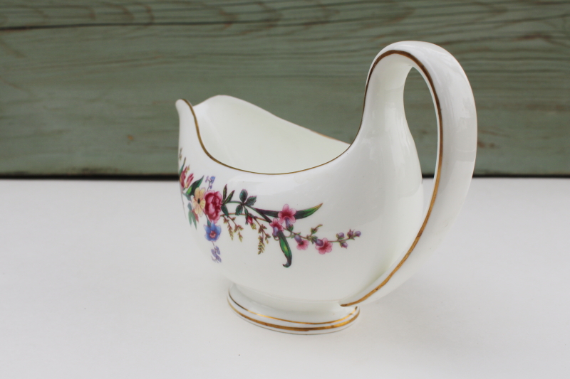 photo of vintage Wedgwood England Devon Sprays floral china gravy boat sauce pitcher #4