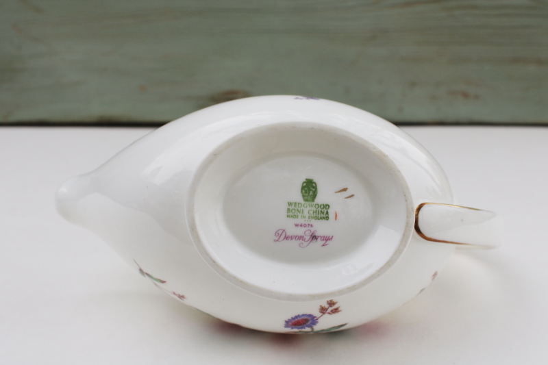 photo of vintage Wedgwood England Devon Sprays floral china gravy boat sauce pitcher #5