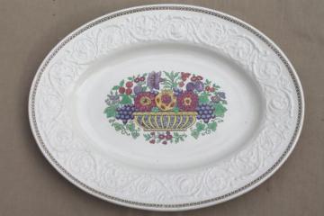 catalog photo of vintage Wedgwood Windermere turkey platter, antique creamware platter w/ flower basket