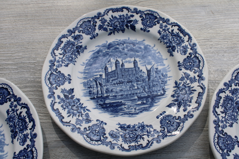 photo of vintage Wedgwood blue & white transferware china dessert or pie plates Royal Homes of Britain #2