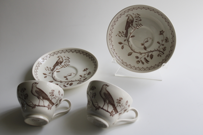 photo of vintage Wedgwood brown transferware tea cups & saucers Aviary birds Colonial Williamsburg  #2