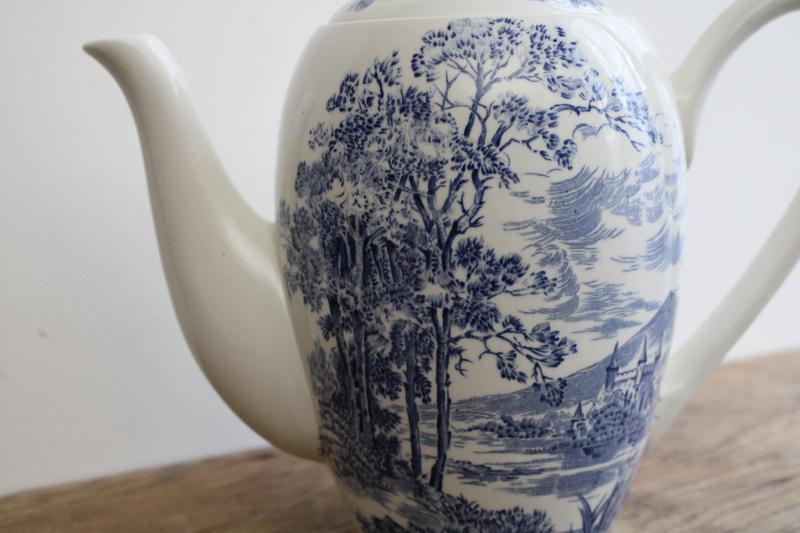 photo of vintage Wedgwood china coffee pot, Countryside blue & white pattern #2