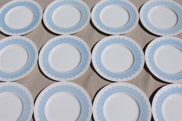 photo of vintage Wedgwood china dinner plates, Albion blue & white Corinthian embossed border #4