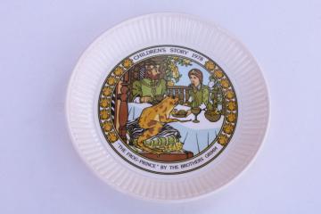 catalog photo of vintage Wedgwood china plate childrens story fairy tale illustration The Frog Prince