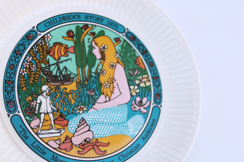 photo of vintage Wedgwood china plate childrens story fairy tale illustration The Little Mermaid #2