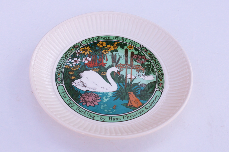 photo of vintage Wedgwood china plate childrens story fairy tale illustration The Ugly Duckling #1