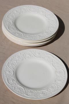 catalog photo of vintage Wedgwood creamware ivory china dinner plates, Patrician embossed border