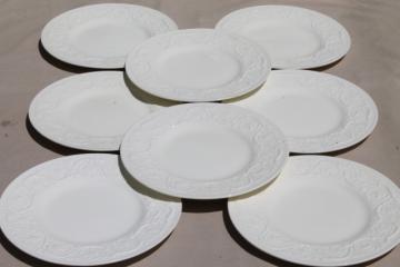 catalog photo of vintage Wedgwood creamware ivory china luncheon plates, Patrician embossed border